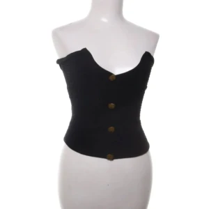 Tubtopp med knappar  - Topp från zara i storlek s. använd ”köp nu”. 25/6-2025