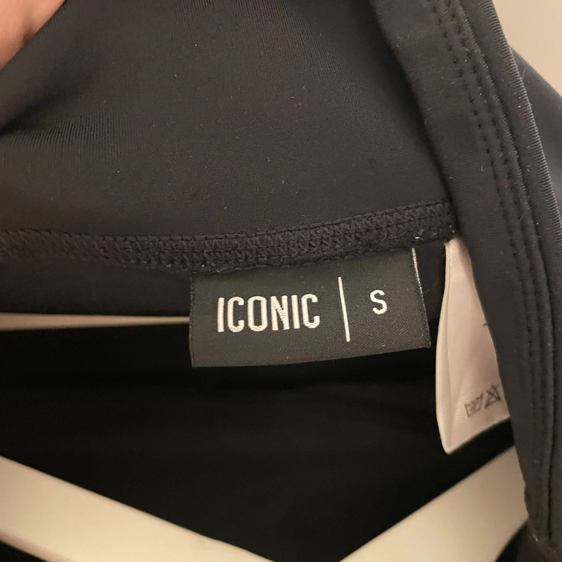 Svarta leggings från Iconic, stl S - 2