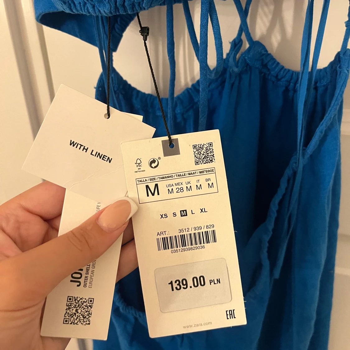 Blå långklänning från Zara  - 2