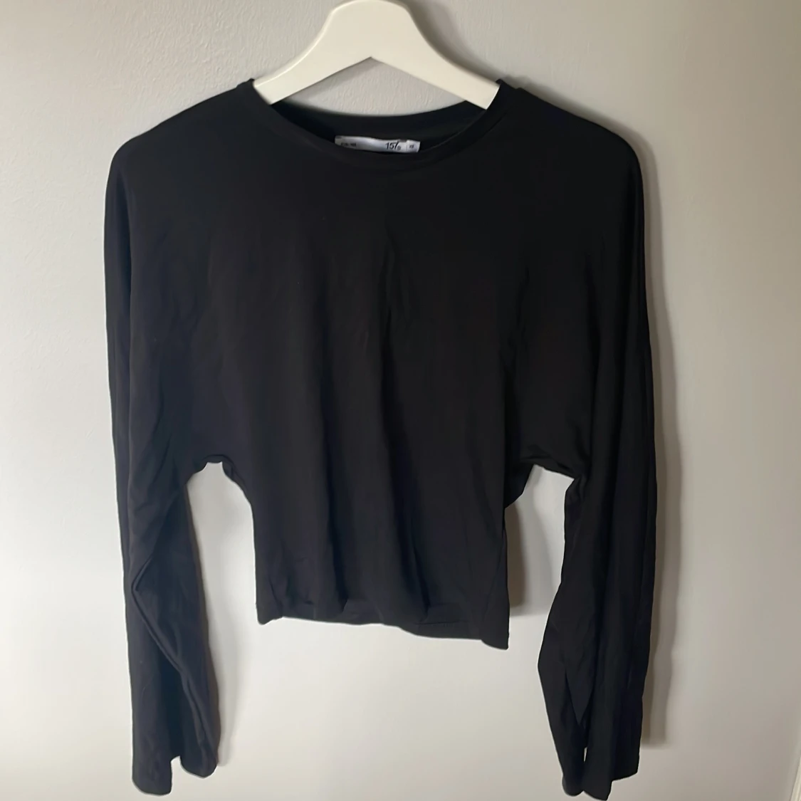 Svart långärmad topp