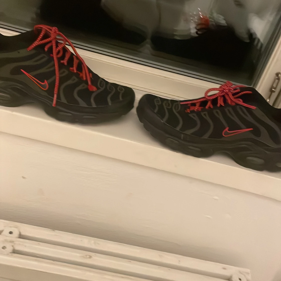 Nike Air Max Plus Tn Svart/Röd - 2