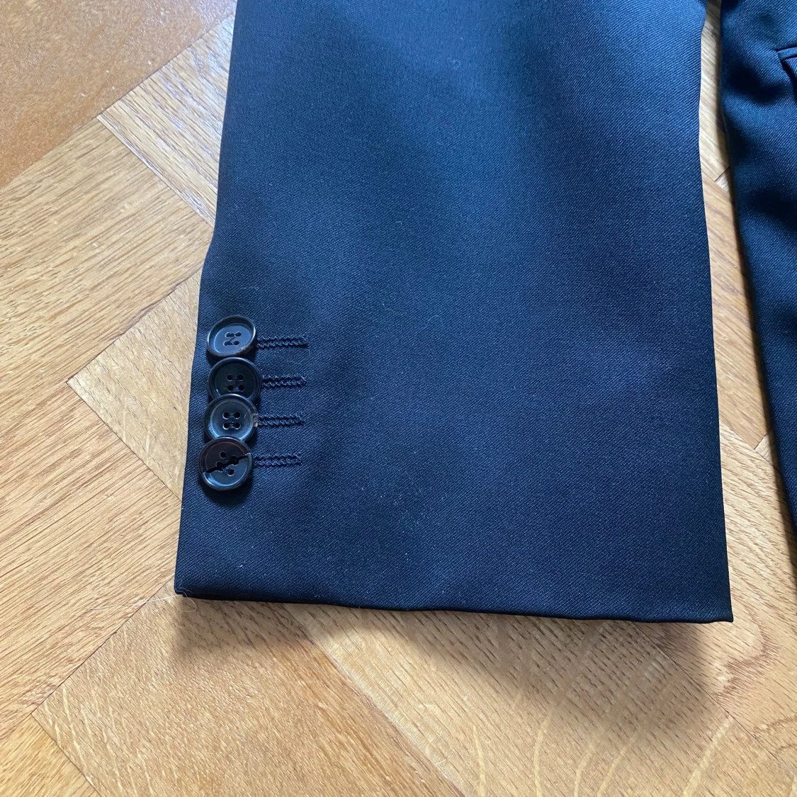 Svart kavaj från Hugo Boss Super 100 - 4