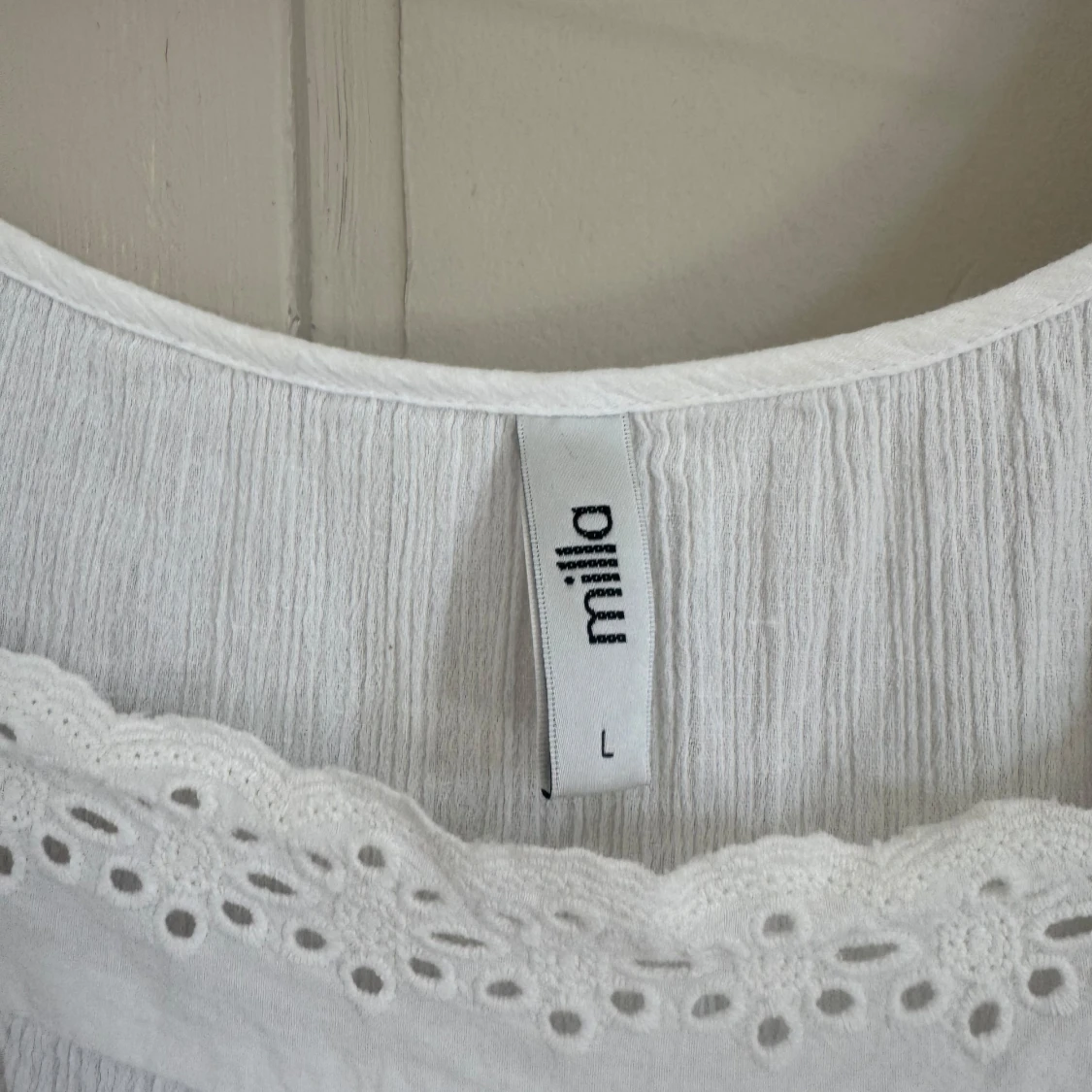 Vit sommarklänning från Milla - 1