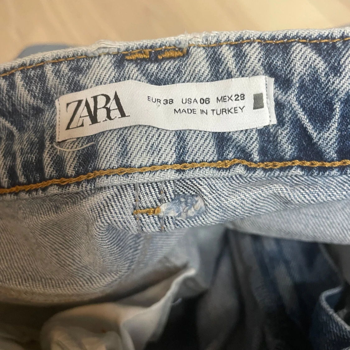 Blå raka jeans från Zara - 2