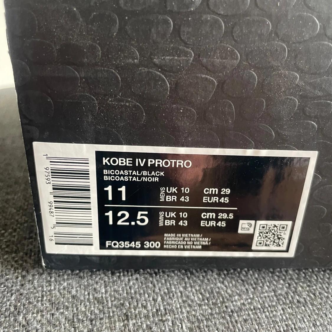 Nike Kobe IV Protro Girl and dad  - 3