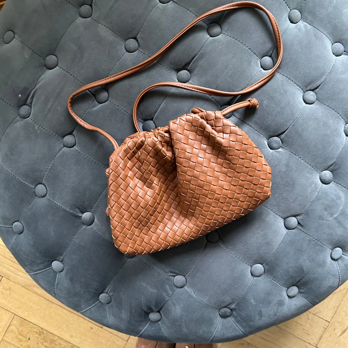 Brun flätad clutch väska - 2