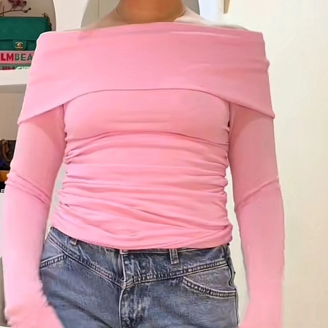 Rosa off shoulder tröja - 1