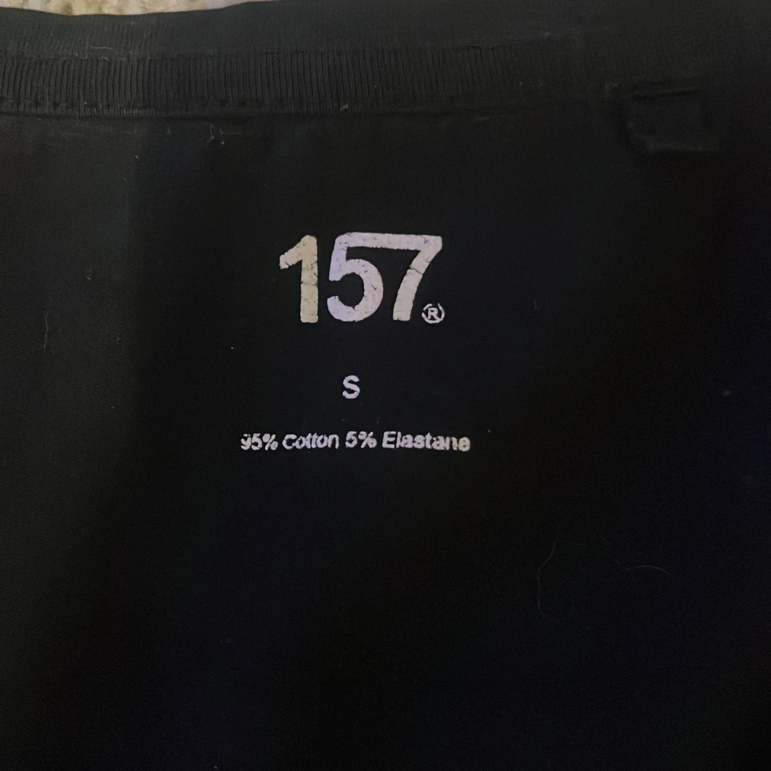 Svart t-shirt från 157 - 2