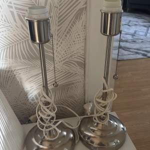  Fönsterlampa funkar som det ska 100 för båda