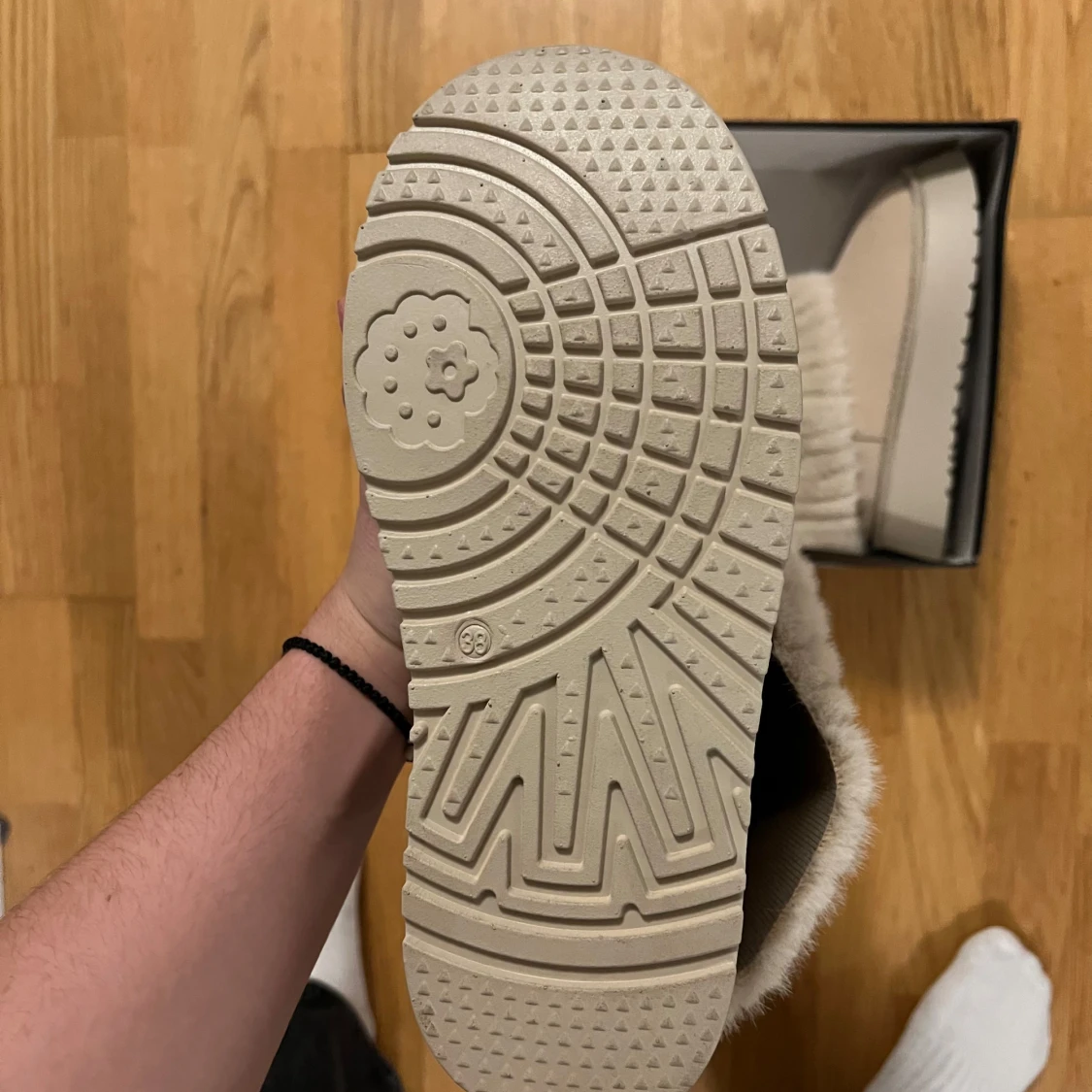 Beige pälsboots - 2