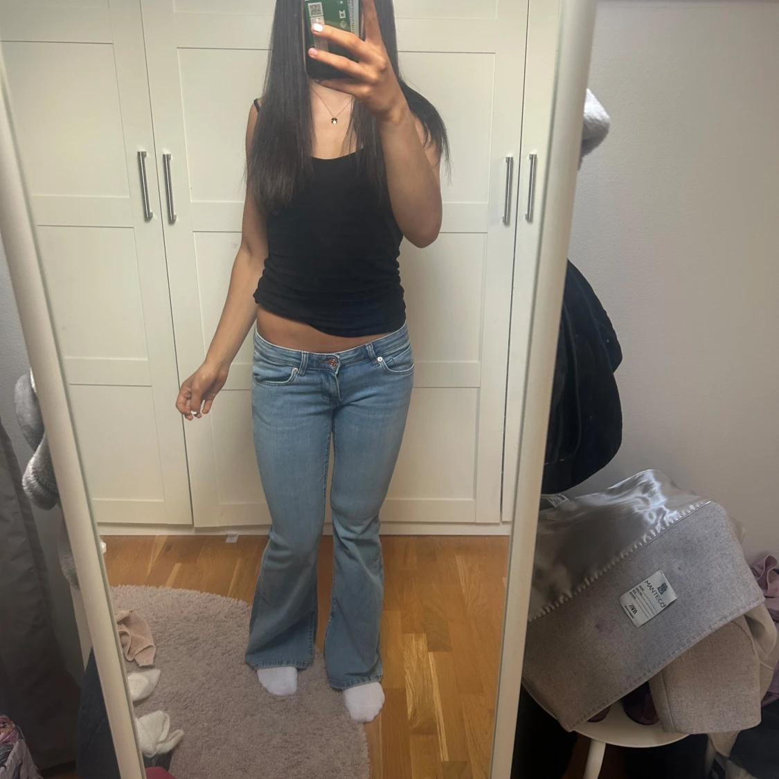 Only ankle slit jeans