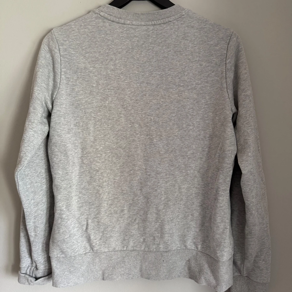 Grå sweatshirt från Napapijri - 2