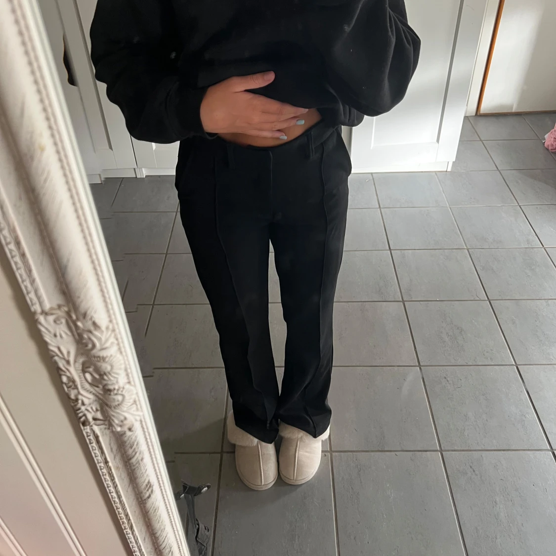 Svarta kostymbyxor från Kappahl 