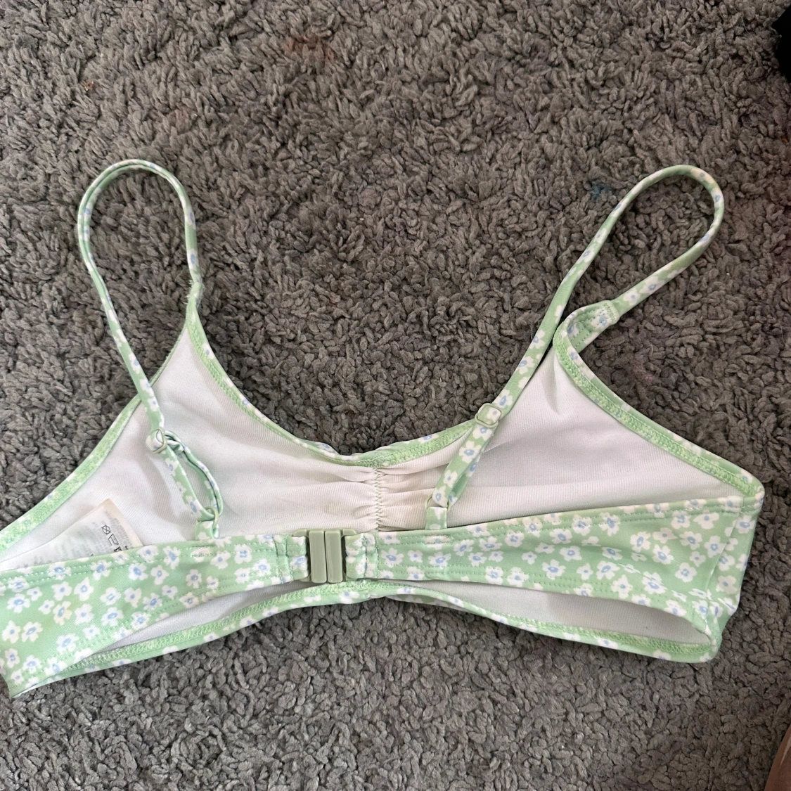 Grön blommig bikini från H&M - 4