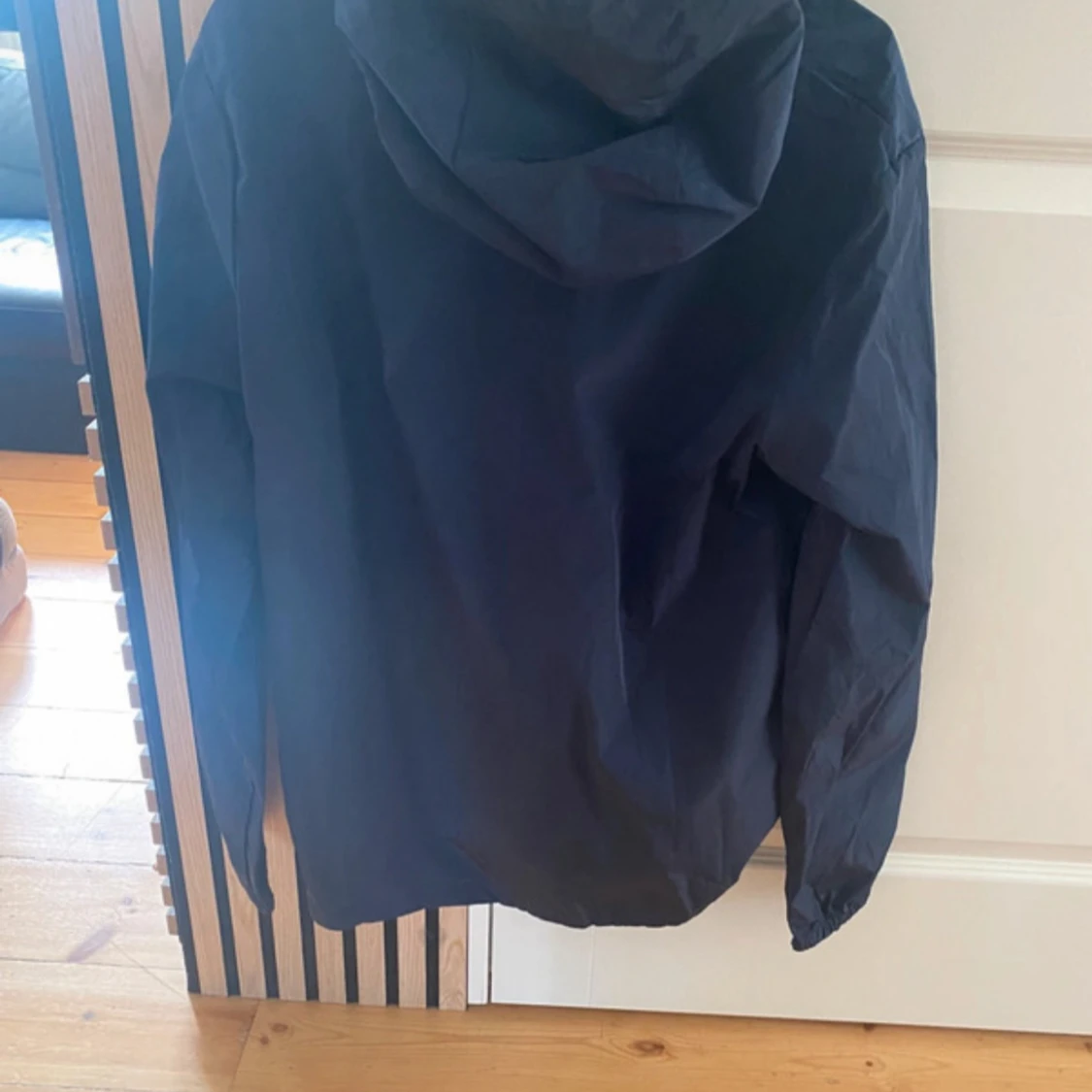 Mörkblå vindjacka från Moncler - 1