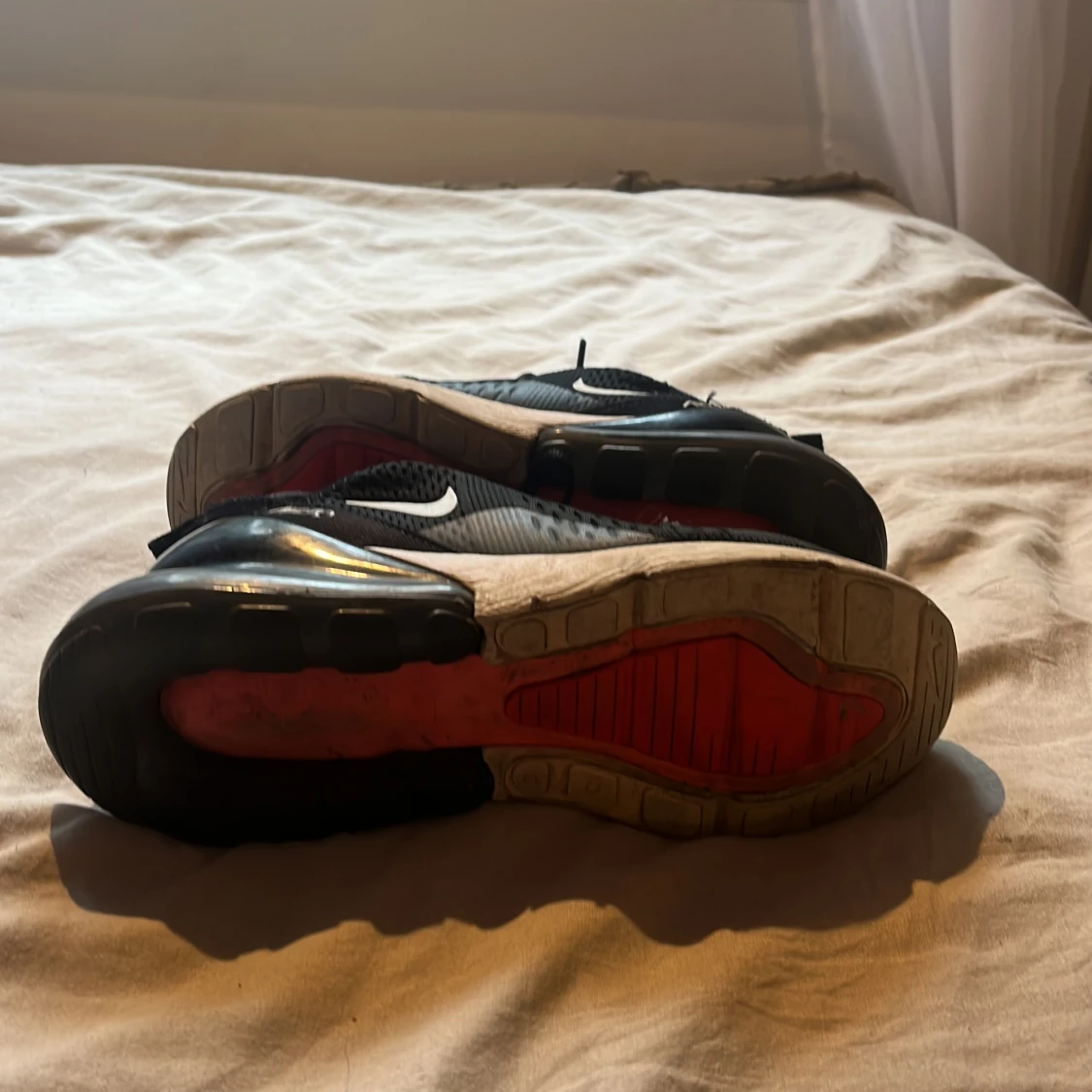 Nike Air Max 270 svarta sneakers - 1