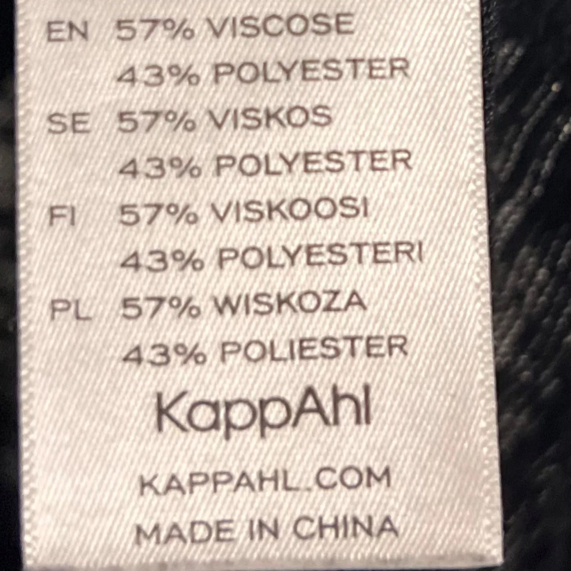 Svart linnetopp från KappAhl - 2