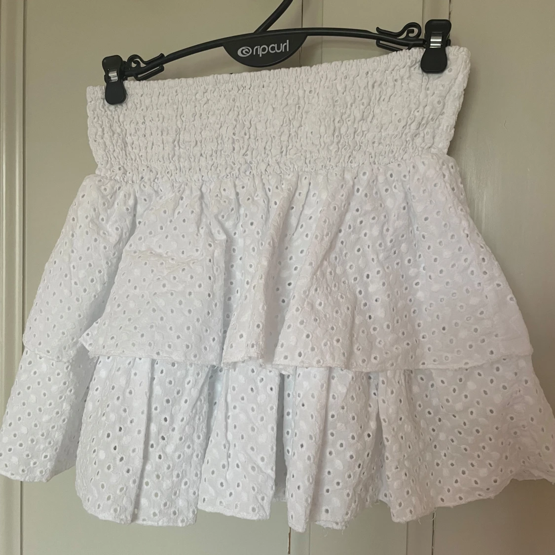 Vit volangkjol från Design by Si - 1