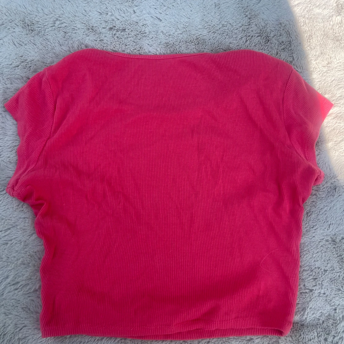 Ribbad rosa croppad topp - 2