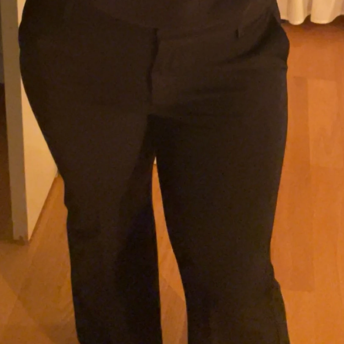 Svarta kostymbyxor från Junkyard - 3