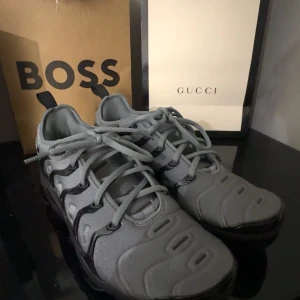 Nike vapormax  - Helt oanvända, skick 10/10. Nypris 2800:-