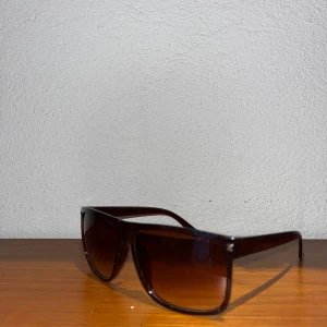 Grisch Glasögon (helt nya) - Glasögon | skick 10/10 | inget märke | pris kan diskuteras.