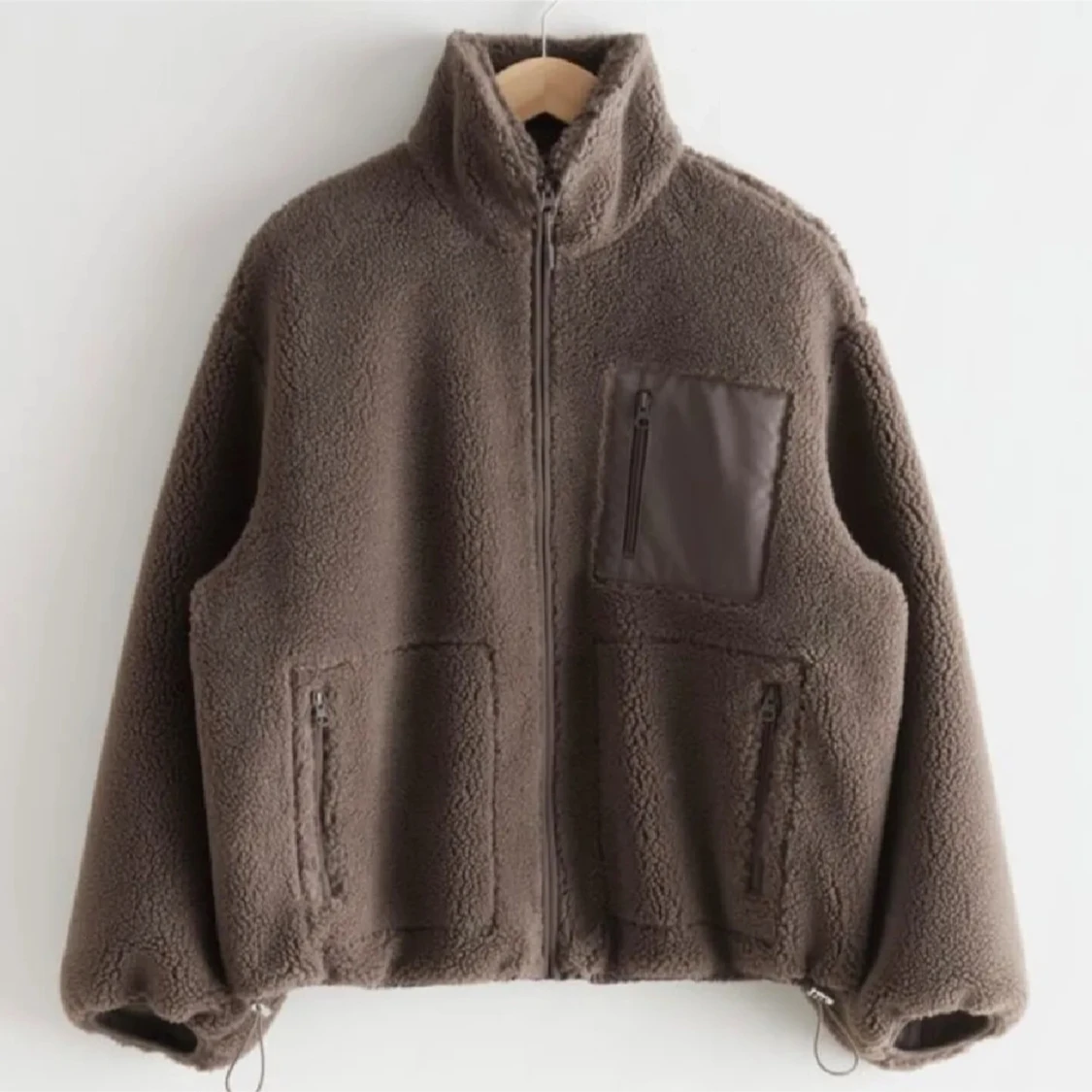 Brun teddyjacka från & Other Stories - 1