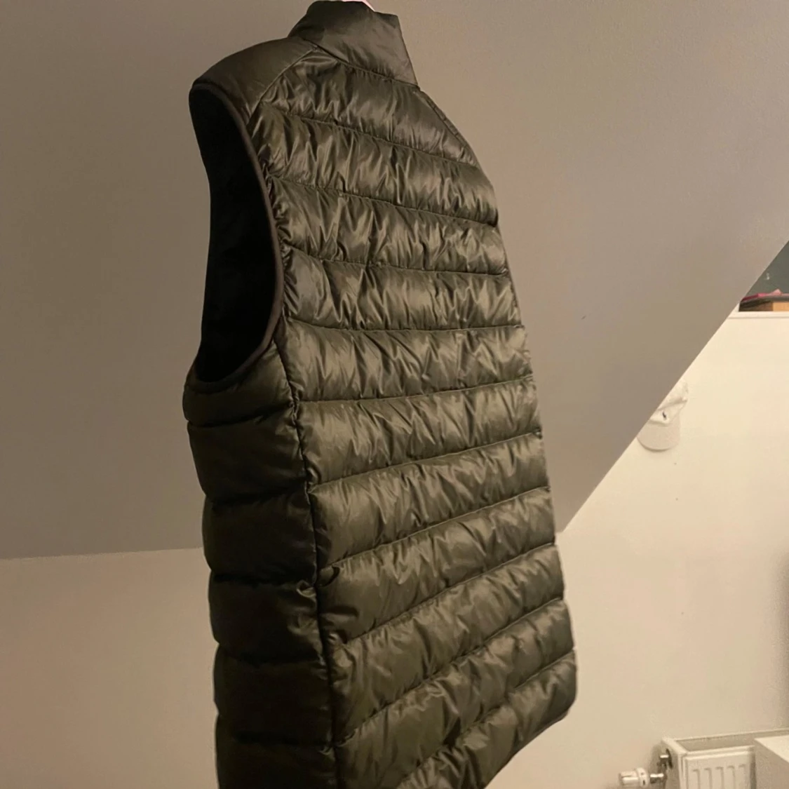 Mörkgrön dunväst - 90