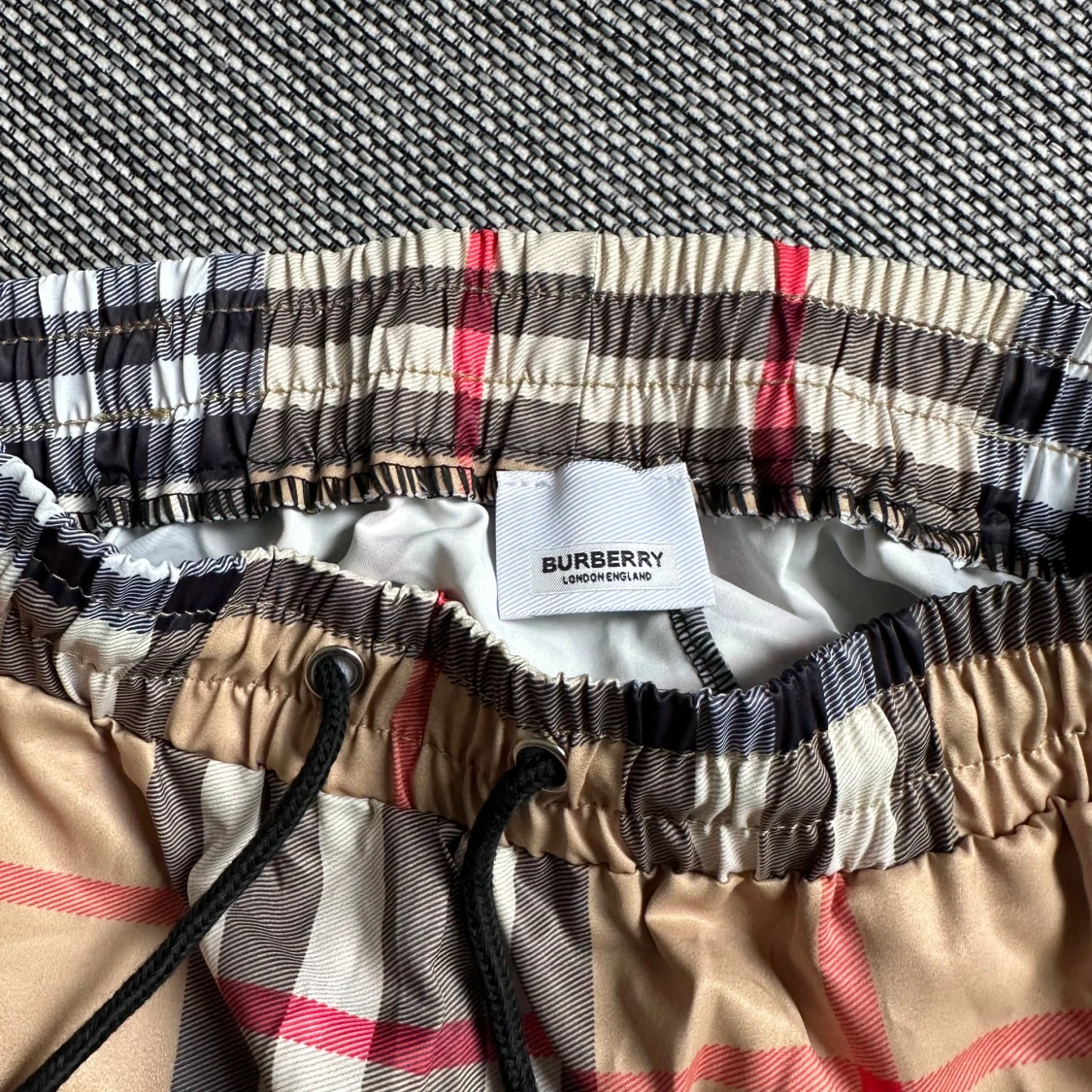 Rutig shorts från Burberry - 1