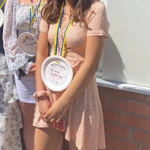 ljusrosa klänning  - använd en gång, inga defekter🩷🩷 kan sänka priset vid snabbt köp 