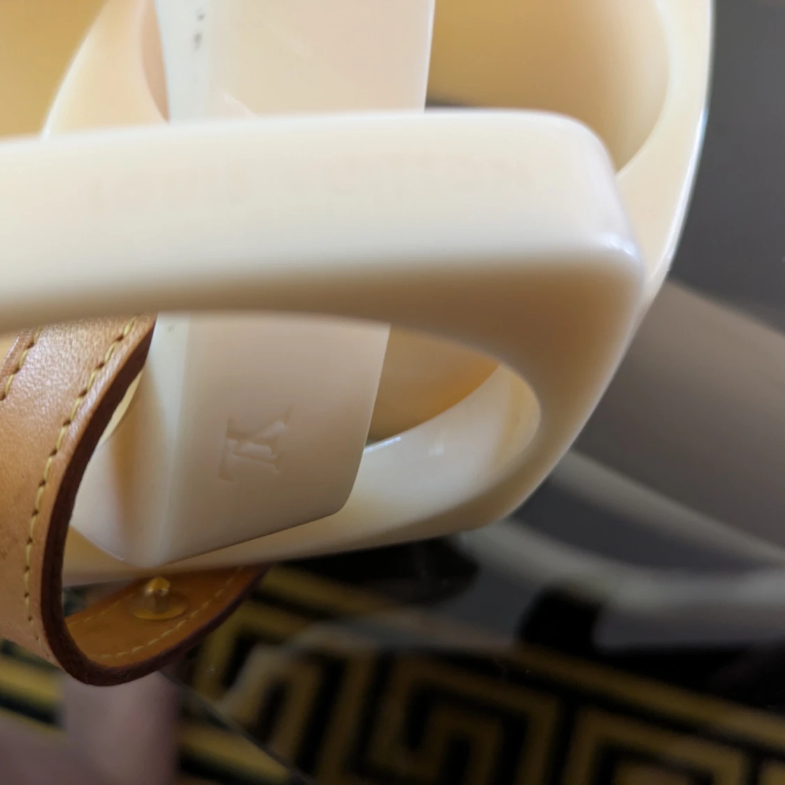 Louis Vuitton chunky armband i vitt äkta vintage 3 stycken - 1