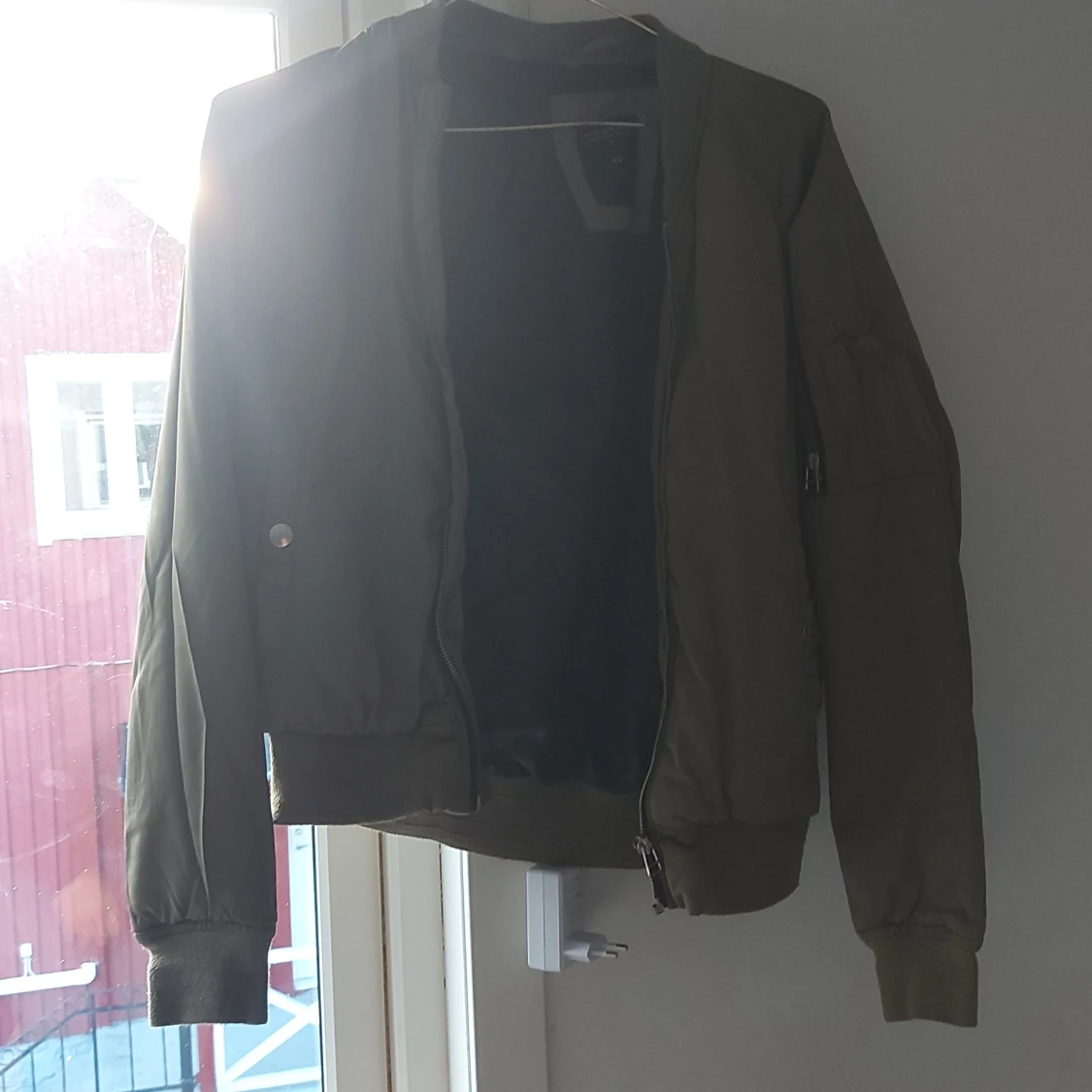 Olivgrön bomberjacka XS Black Label