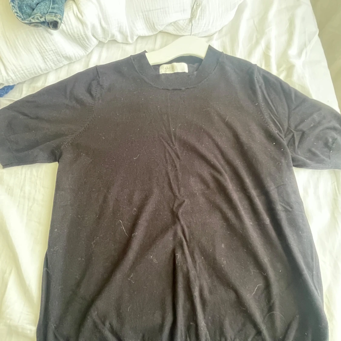 Svart stickad tröja från SAMSA Collection