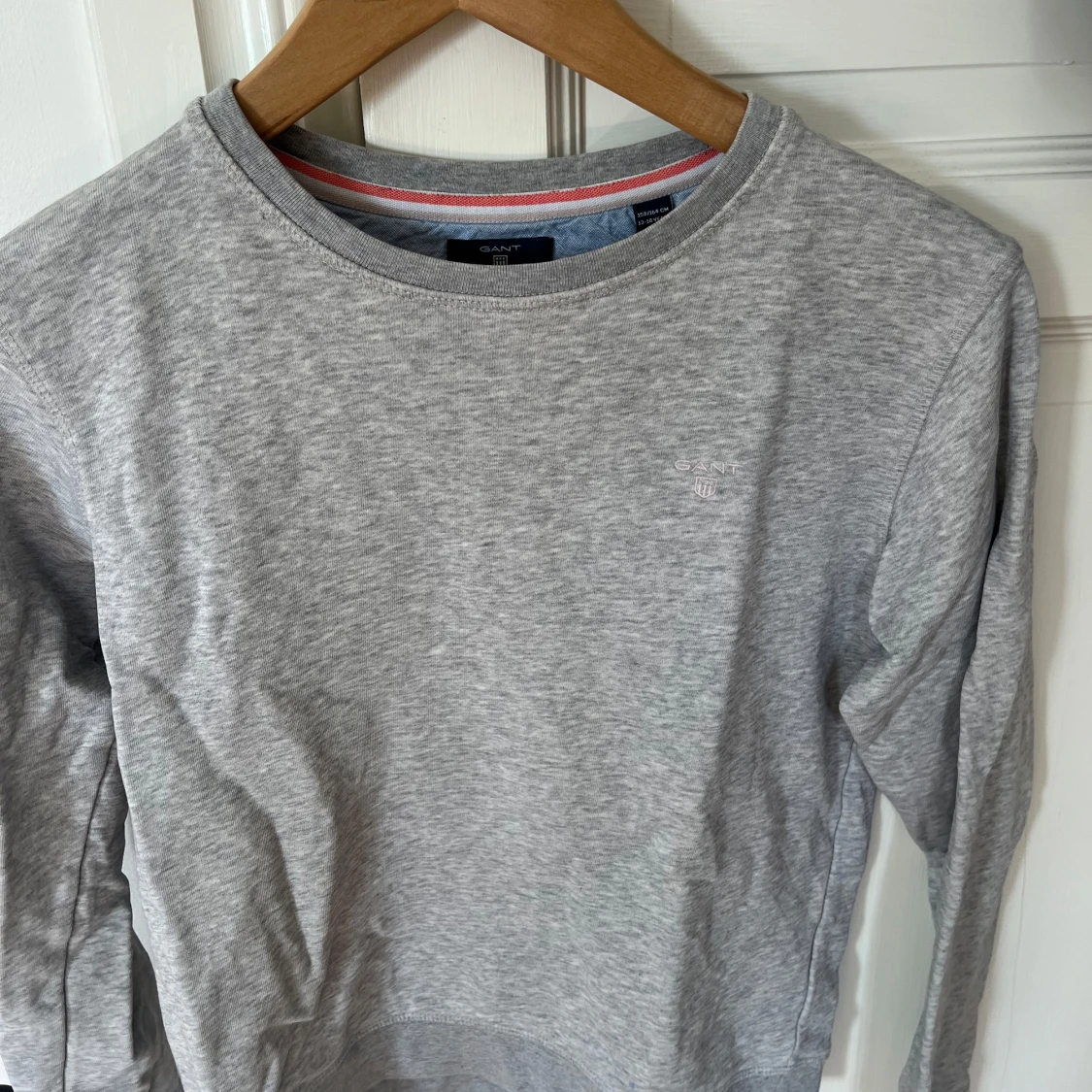 Grå sweatshirt från Gant