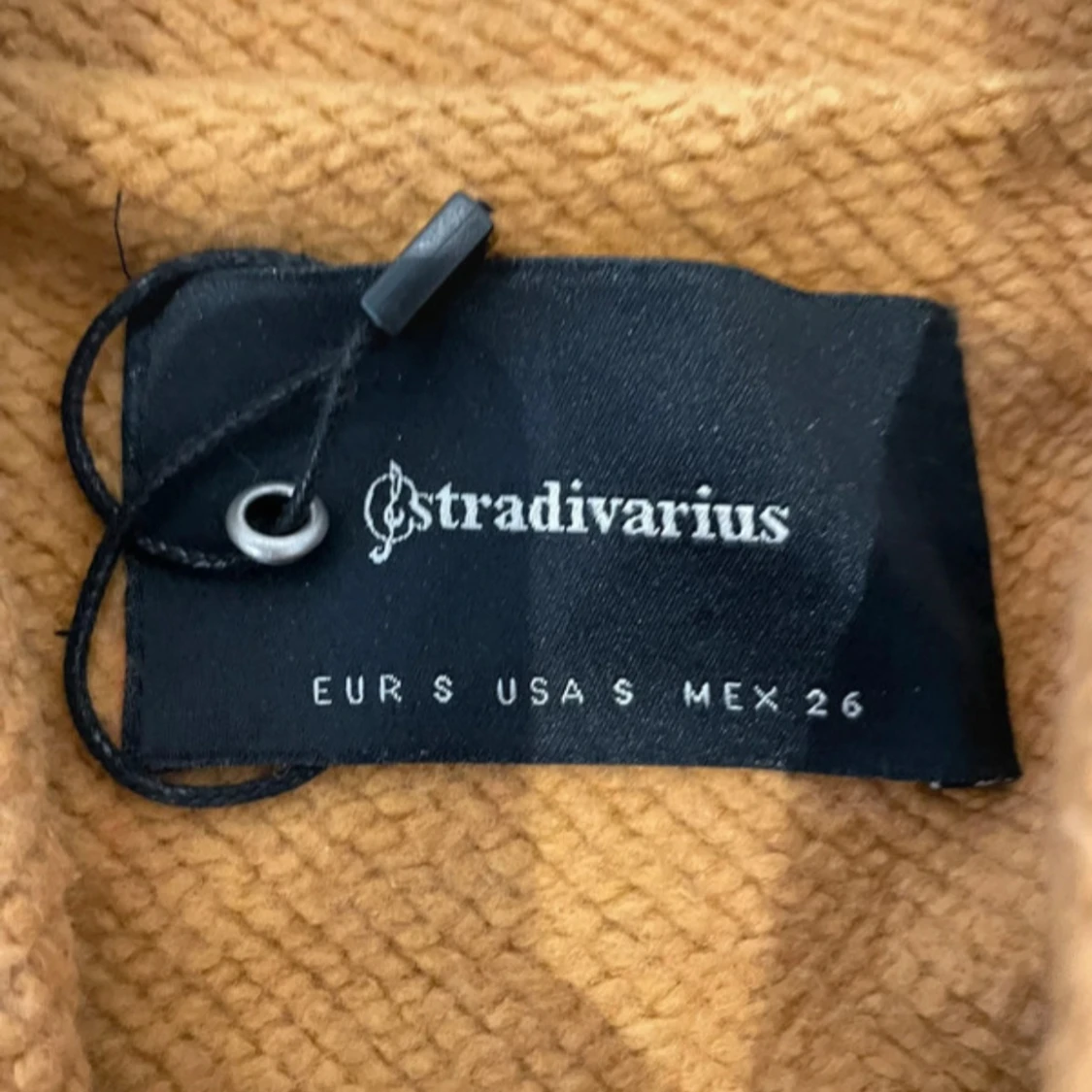 Senapsgul kappa från Stradivarius - 1