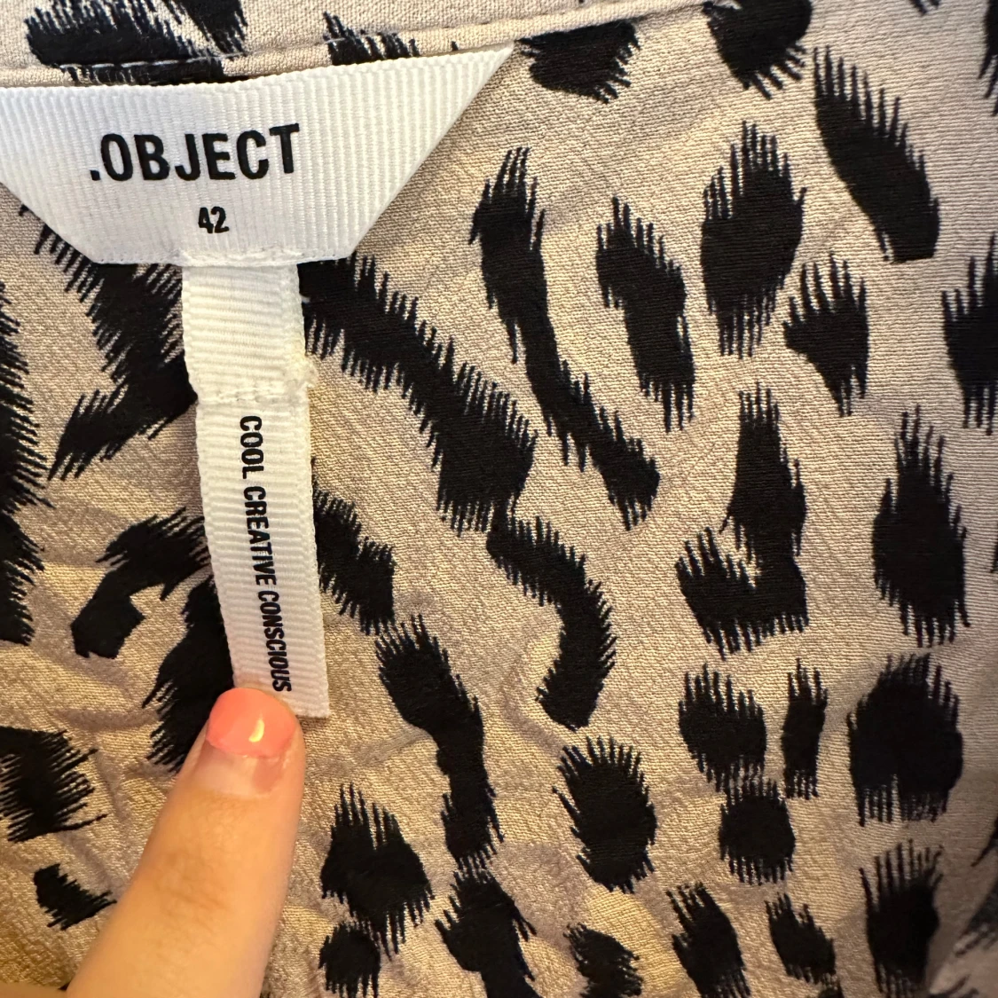 Leopardmönstrad långärmad klänning Object strl: 42 - 3