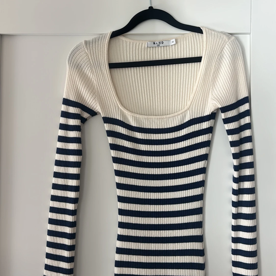 Randig långklänning från NA-KD - 2