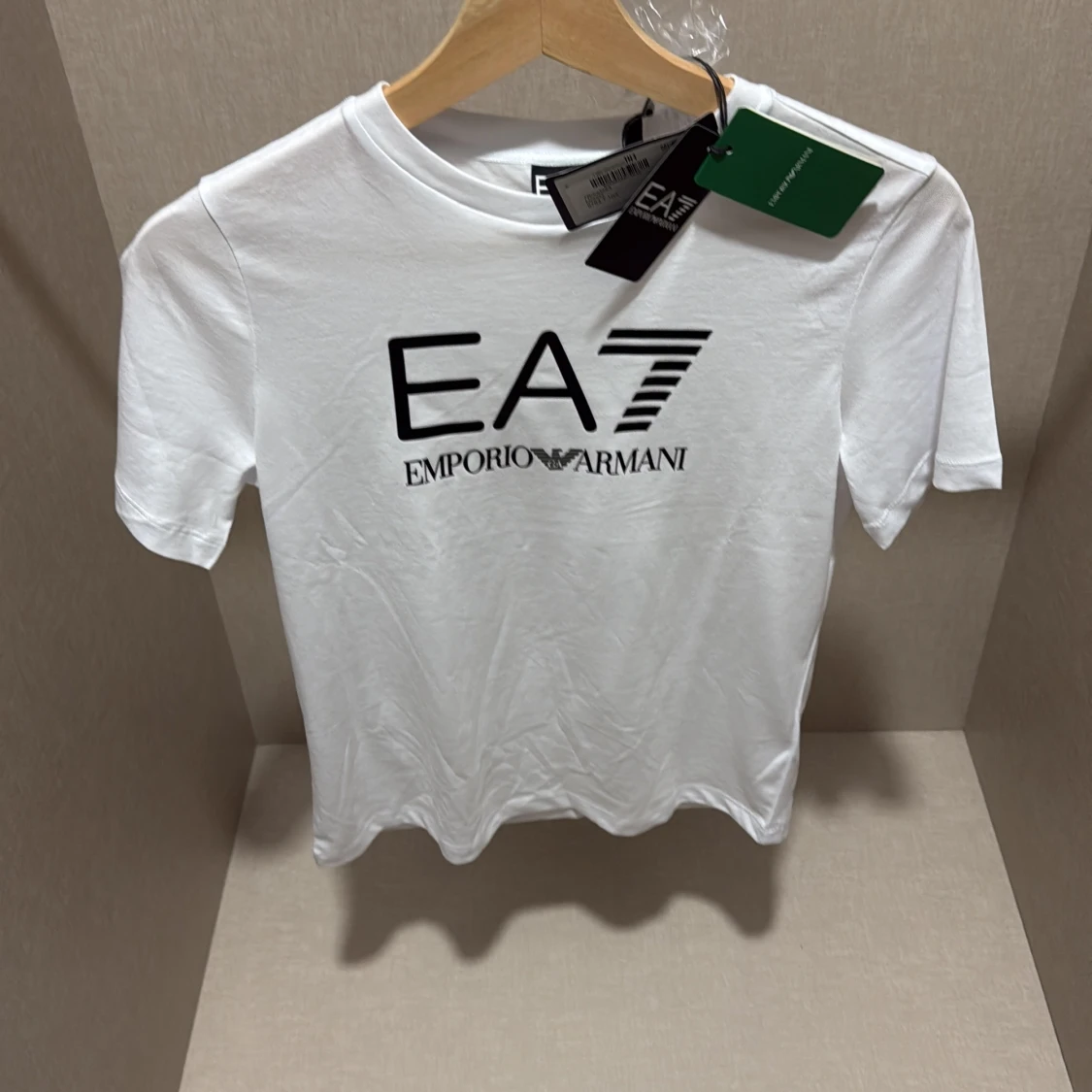 Vit EA7 Emporio Armani t-shirt