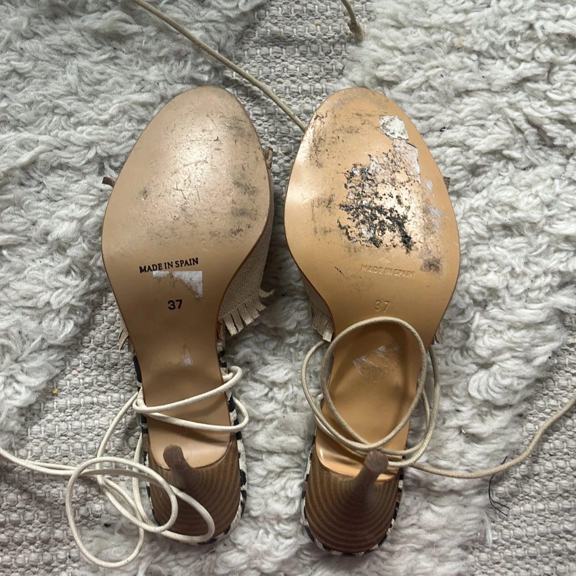 Leopardmönstrade klackskor med fransar - 3