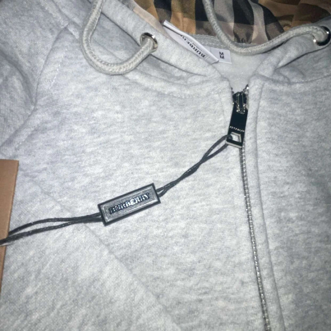 Grå zip-hoodie från Burberry M - 1