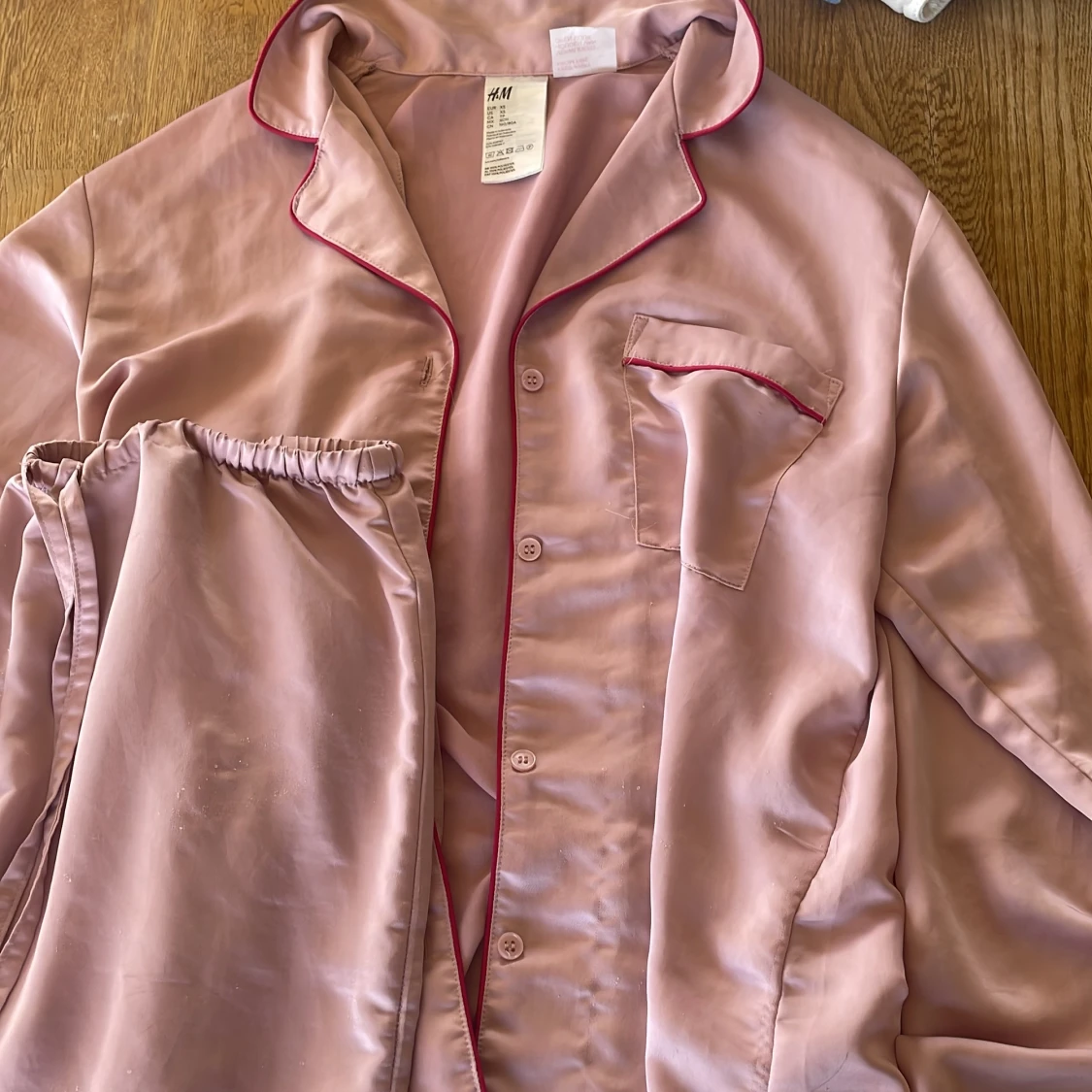 Rosa röda pyjamas från hm