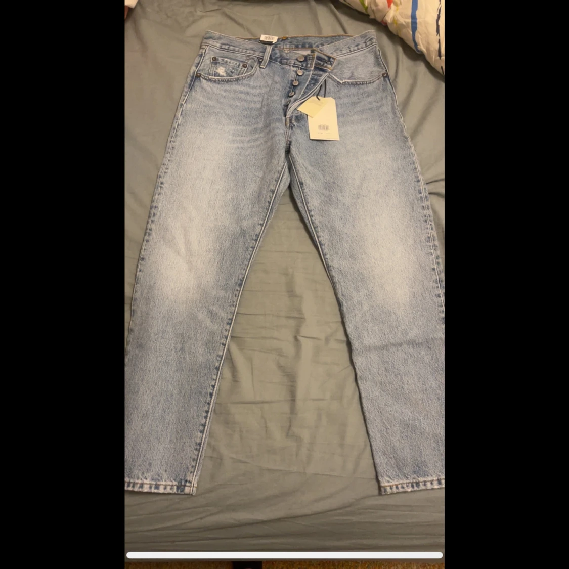 Levi's 501 Cropped jeans i ljusblå denim