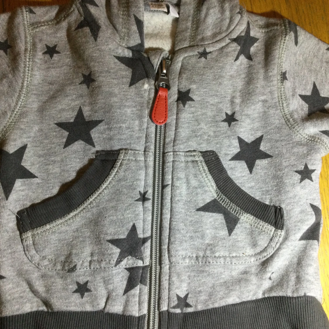 Åhléns grå hoodie, storlek 62-68 - 1