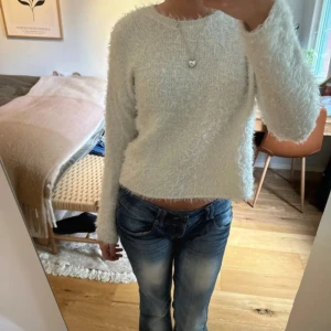 lurvig tröja  - Lurvig och skön tröja som inte kommer till lika stor användning längre ✌🏼