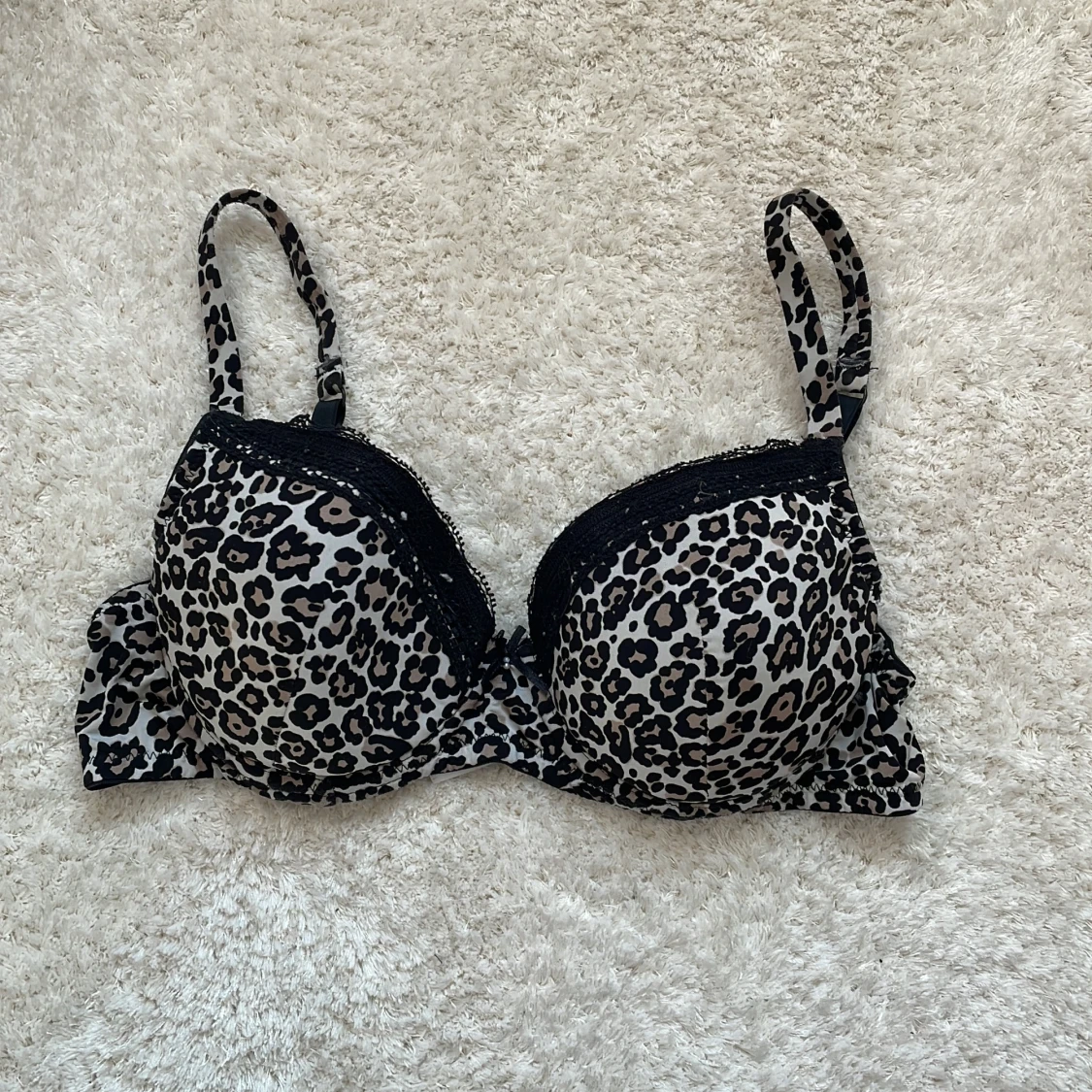 Leopardmönstrad bh från Trofé