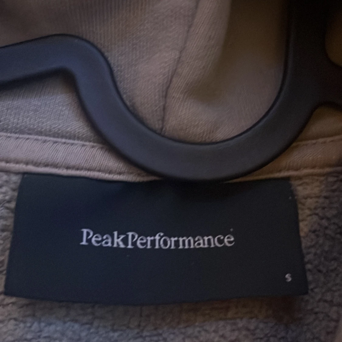  Peak Performance hoodie beige - 2