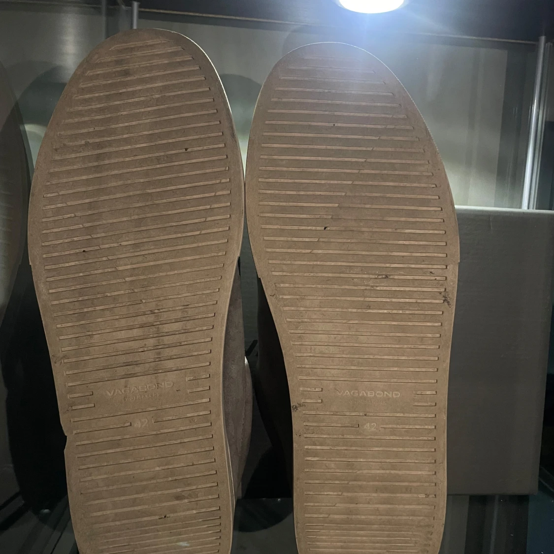 Grå mockasneakers från Vagabond - 3