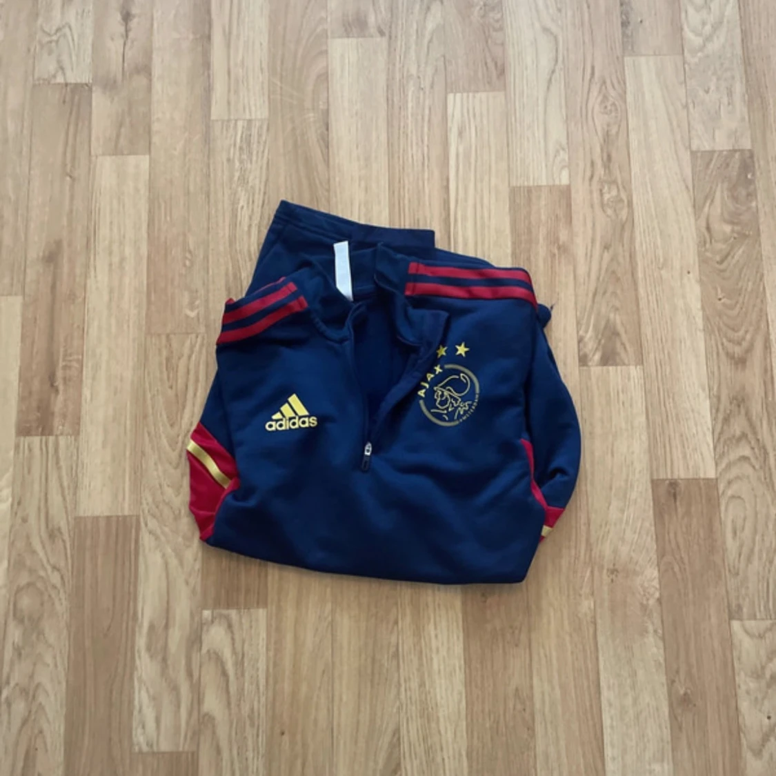 Ajax x Adidas blå långärmad träningströja