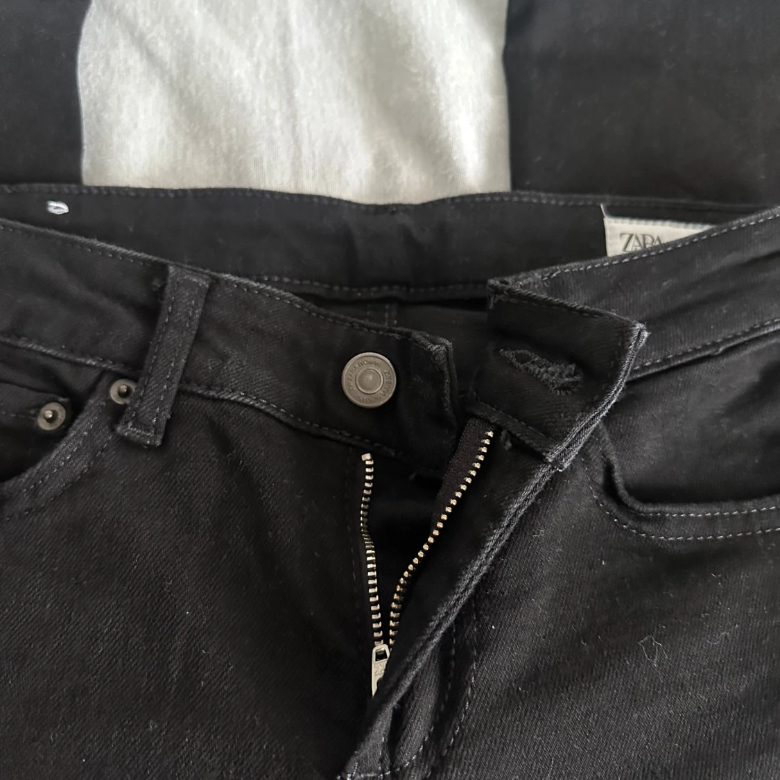 Svarta lågmidjade bootcut jeans - 2