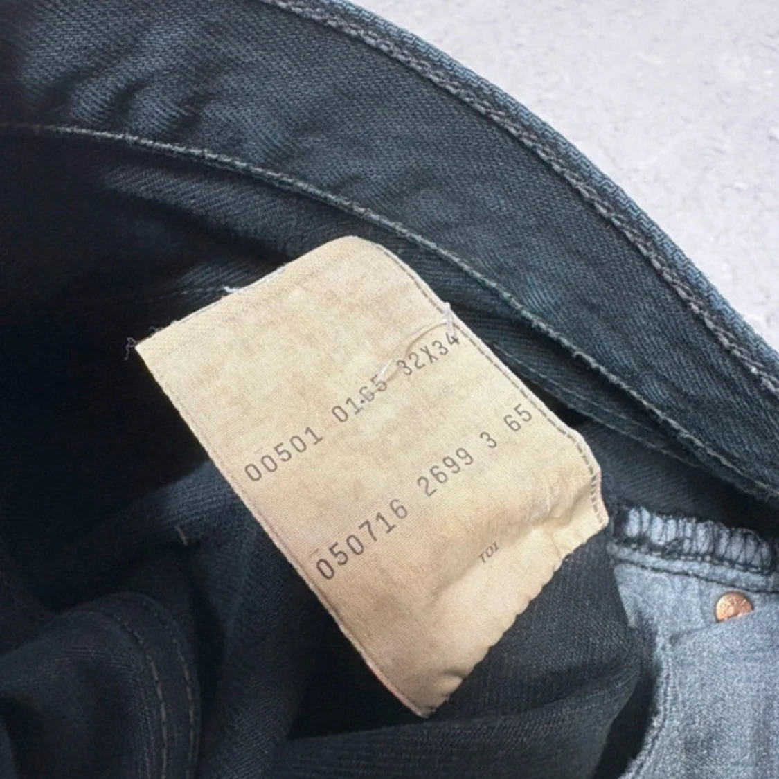 90s Levi's 501  32/34 - 3